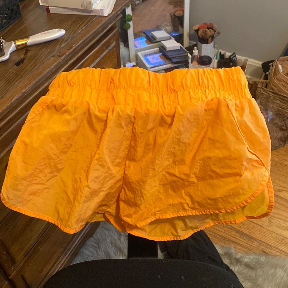 Worn once, great for pictures!
